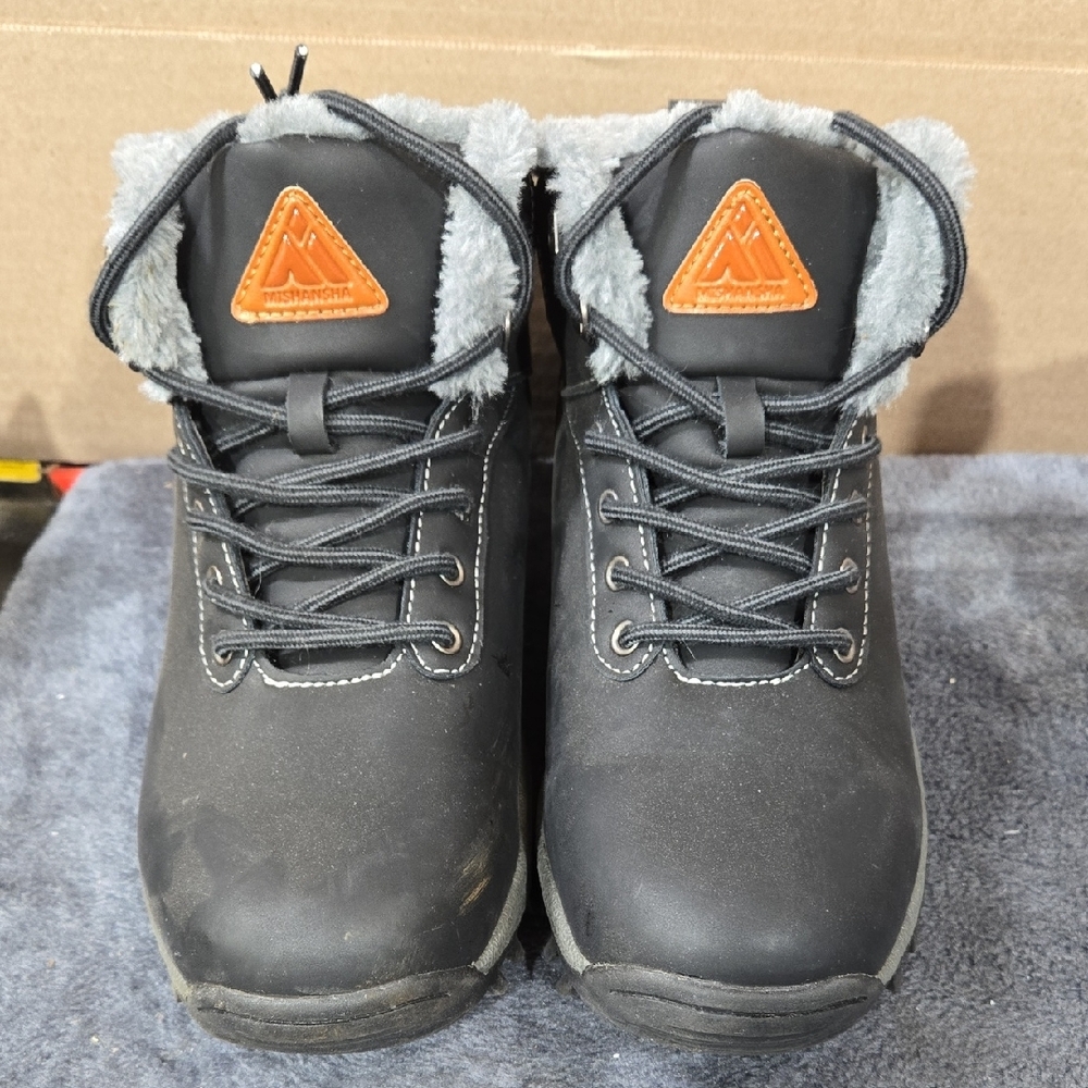 Mishansha Women's Hiking Boots XZF40 Size 9. Black Winter Boots with Gray Fur Li